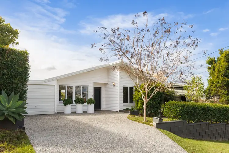 40 Wongabel Street, Kenmore QLD 4069