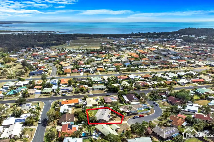 Sixth view of Homely house listing, 5 Maureen Court, Point Vernon QLD 4655