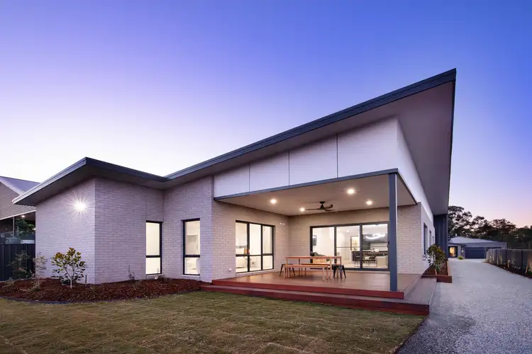 17 Hill View Court, Mckenzie Hill VIC 3451