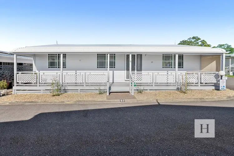 57/25 Mulloway Road, Chain Valley Bay NSW 2259