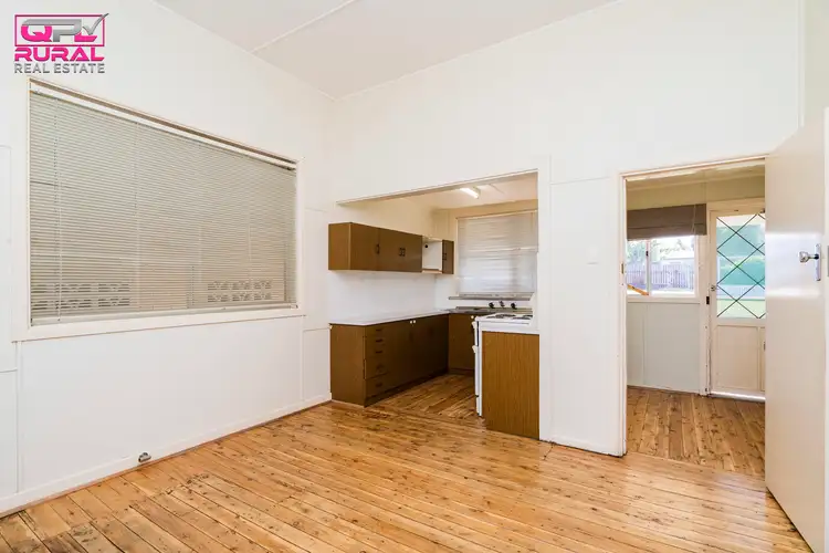 Sixth view of Homely house listing, 27 Roslyn Street, Narrandera NSW 2700