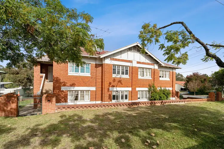 106-108 Larmer Street, Narrandera NSW 2700
