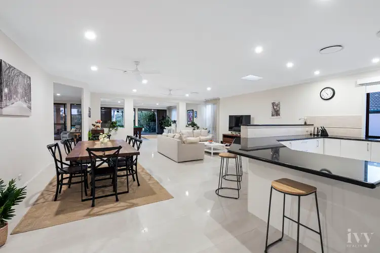 Second view of Homely house listing, 28 Kawana Crescent, Ashmore QLD 4214