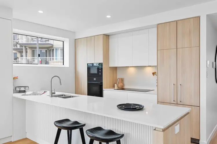 Fifth view of Homely unit listing, 1/1 Moreton Parade, Kings Beach QLD 4551
