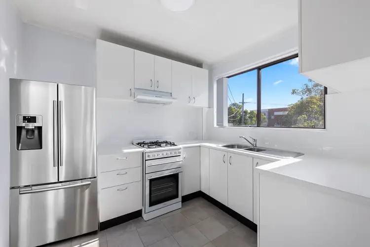 Second view of Homely apartment listing, 3/73 Pacific Parade, Dee Why NSW 2099