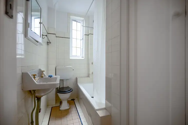 Fifth view of Homely studio listing, 26/16 Macleay Street, Potts Point NSW 2011