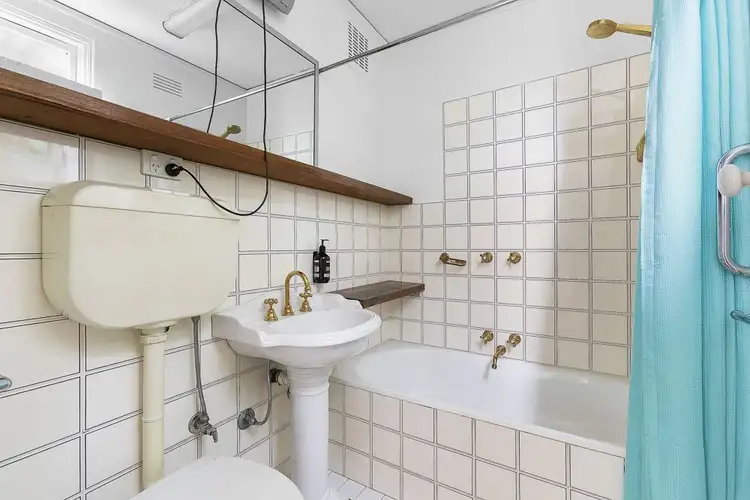 Fifth view of Homely unit listing, 1/39 Myrnong Crescent, Ascot Vale VIC 3032