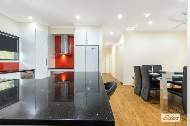 Fifth view of Homely house listing, 2 Andrea Place, Emerald QLD 4720