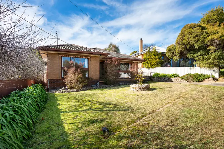 9 Treasure Street, Castlemaine VIC 3450