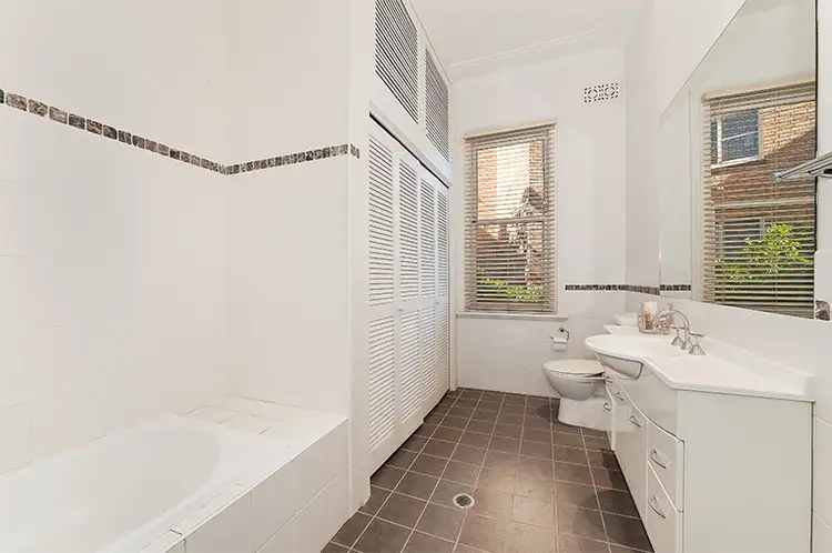 Fifth view of Homely semi-detached listing, 1 Upper Avenue Road, Mosman NSW 2088
