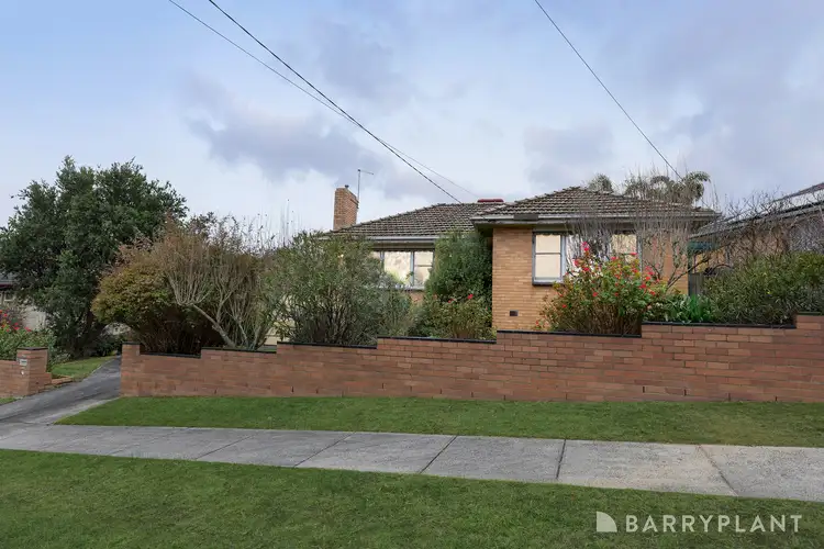 40 Macorna Street, Watsonia North VIC 3087