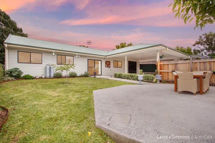 8a Dawson Avenue, Armidale NSW 2350