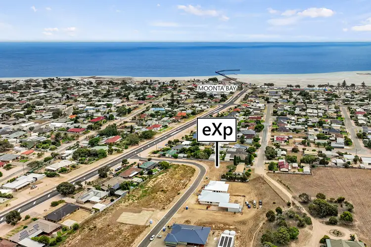 32 Martin Street, Moonta Bay SA 5558