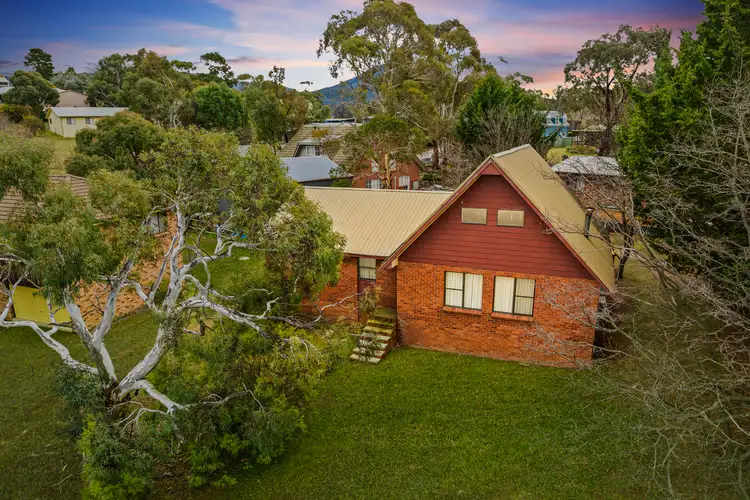 8 Lotus Avenue, Kalkite NSW 2627