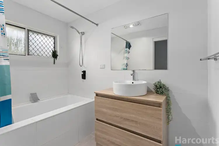 Sixth view of Homely house listing, 75 Auklet Road, Mount Hutton NSW 2290