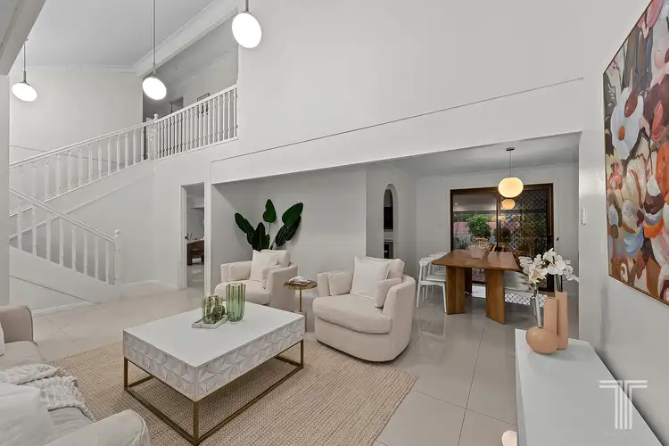 6 Pierce Court, Stretton QLD 4116