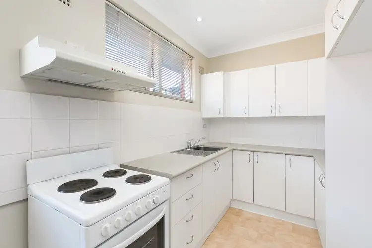 Third view of Homely apartment listing, 4/5 Wilbar Avenue, Cronulla NSW 2230