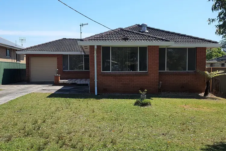 Main view of Homely house listing, 31 Bundilla Parade, Berkeley Vale NSW 2261