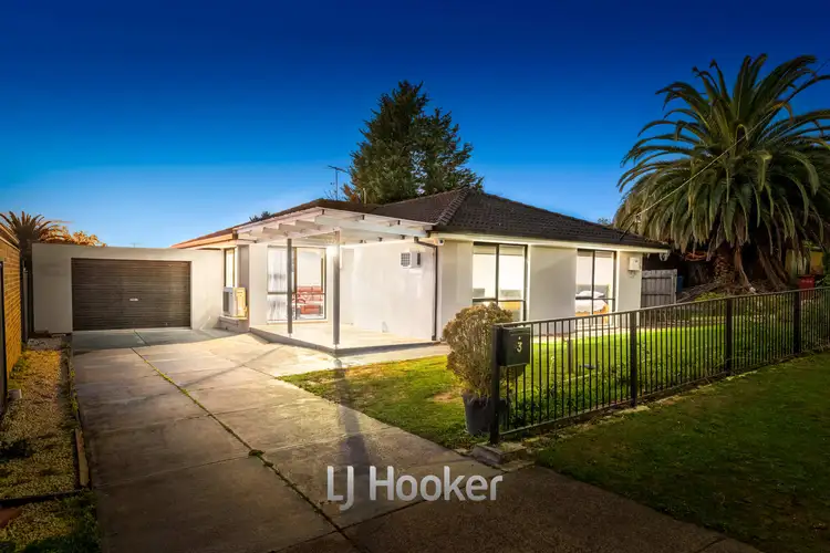 3 Medinah Rise, Hampton Park VIC 3976