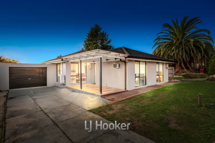 Second view of Homely house listing, 3 Medinah Rise, Hampton Park VIC 3976