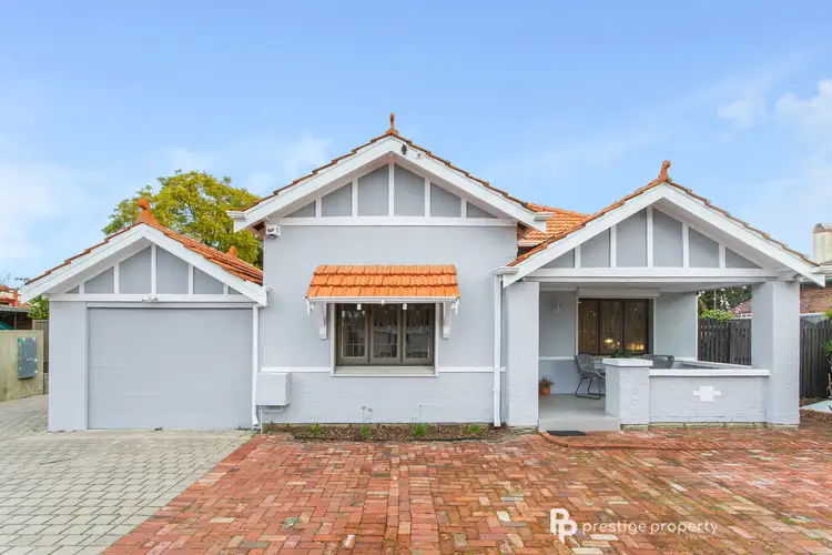55 Grand Promenade, Bayswater WA 6053