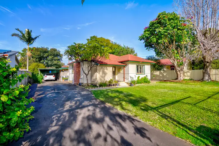 15 Stinton Street, Carey Park WA 6230