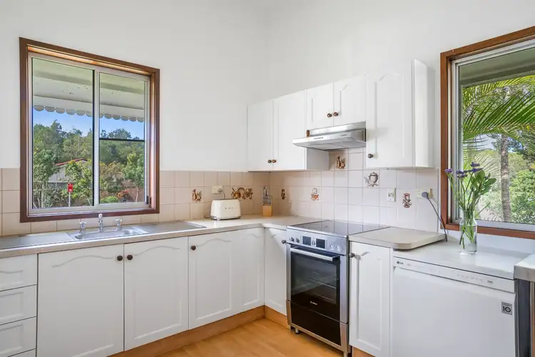 Fifth view of Homely house listing, 98 Byron Street, Bangalow NSW 2479