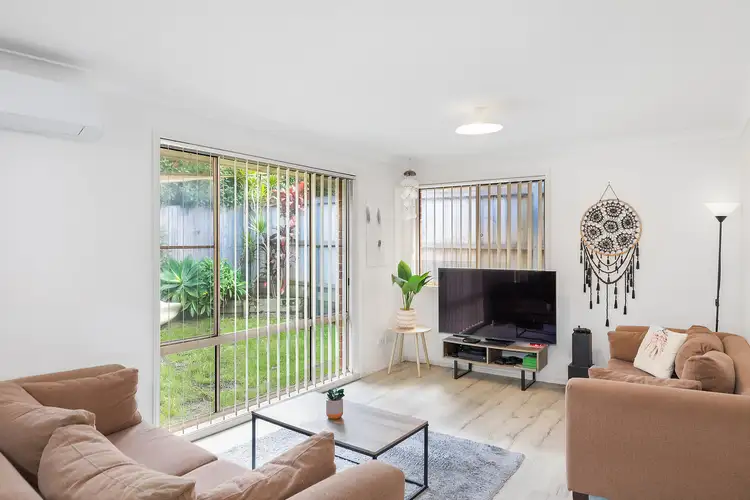 Third view of Homely villa listing, 2/5 Aurora Place, Bateau Bay NSW 2261