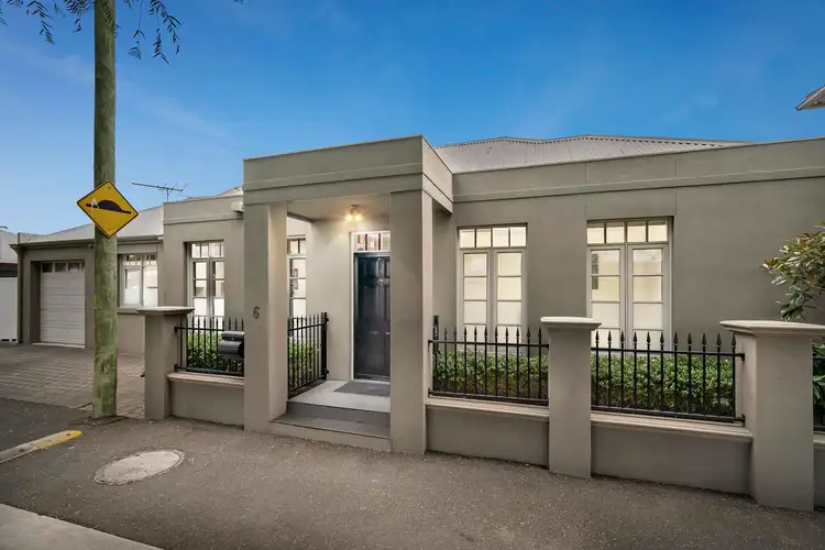 6 Burgoyne Lane, Williamstown VIC 3016
