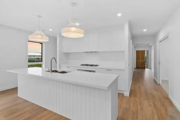Third view of Homely house listing, 8 Viceconte Court, Tocumwal NSW 2714