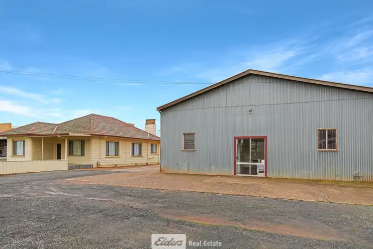 11 Lasscock Road, Griffith NSW 2680