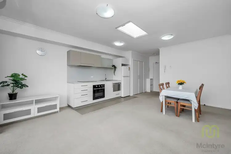 222/142 Anketell Street, Greenway ACT 2900