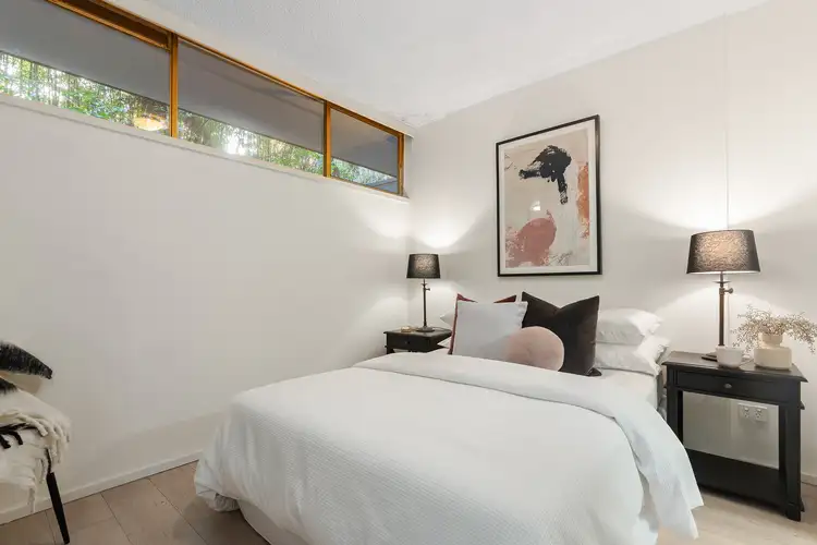 Fourth view of Homely apartment listing, 2/80 Elizabeth Bay Road, Elizabeth Bay NSW 2011