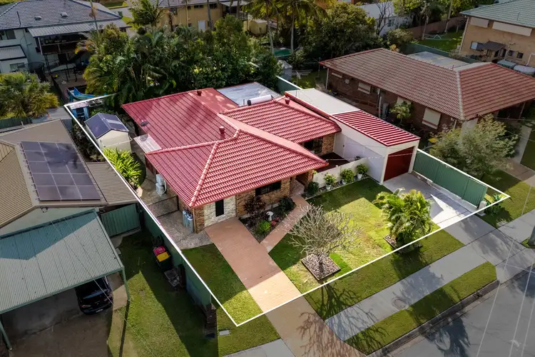 10 Paradise Court, Clontarf QLD 4019