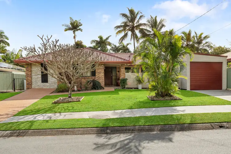 Second view of Homely house listing, 10 Paradise Court, Clontarf QLD 4019