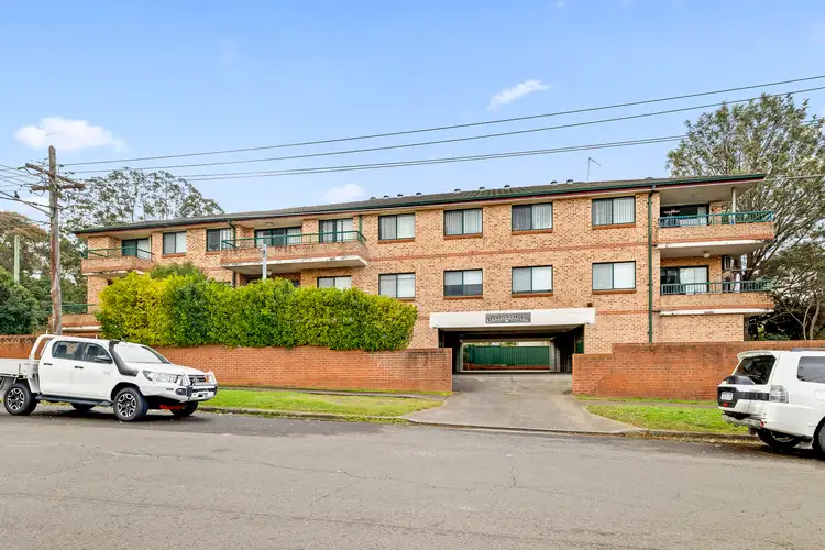 3/61 Tennyson Road, Greenacre NSW 2190