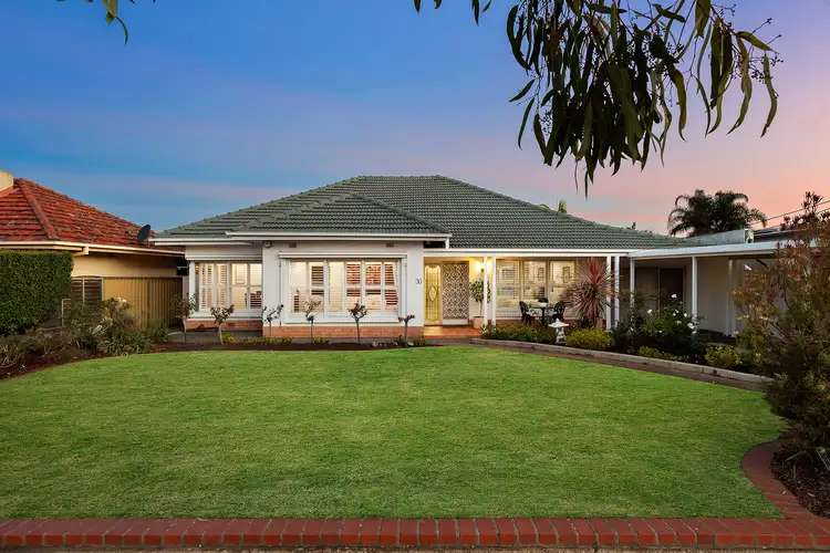 30 Warren Avenue, Glenelg North SA 5045