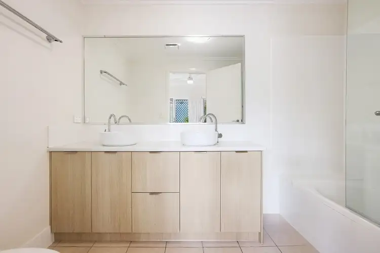 Fifth view of Homely unit listing, 6/15 Clark Street, Biggera Waters QLD 4216