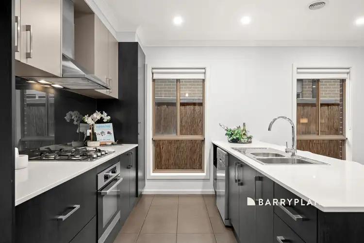 Sixth view of Homely house listing, 35 Bendigo Court, Cranbourne VIC 3977