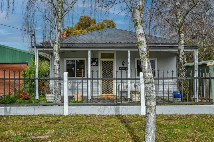 6 Crowson Street, Millthorpe NSW 2798
