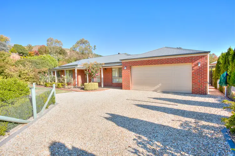 14 Porcellatos Lane, Bright VIC 3741