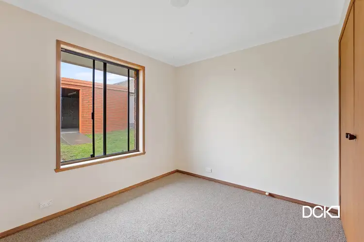 Sixth view of Homely house listing, 11 Howell Crescent, Kangaroo Flat VIC 3555