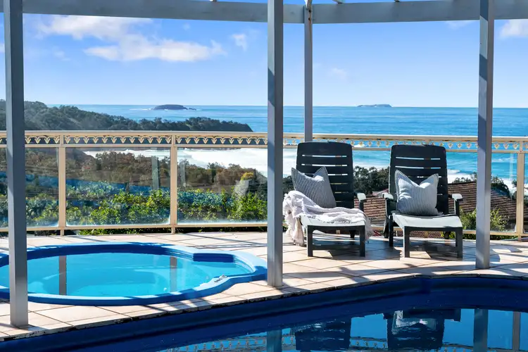 11 Clarence Crescent, Coffs Harbour NSW 2450