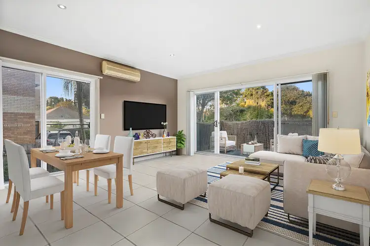 Main view of Homely townhouse listing, 22b Rowland Avenue, Wollongong NSW 2500
