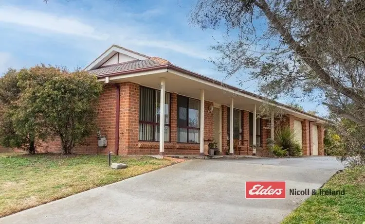 Main view of Homely unit listing, 1/16 Murdoch Place, Kelso NSW 2795