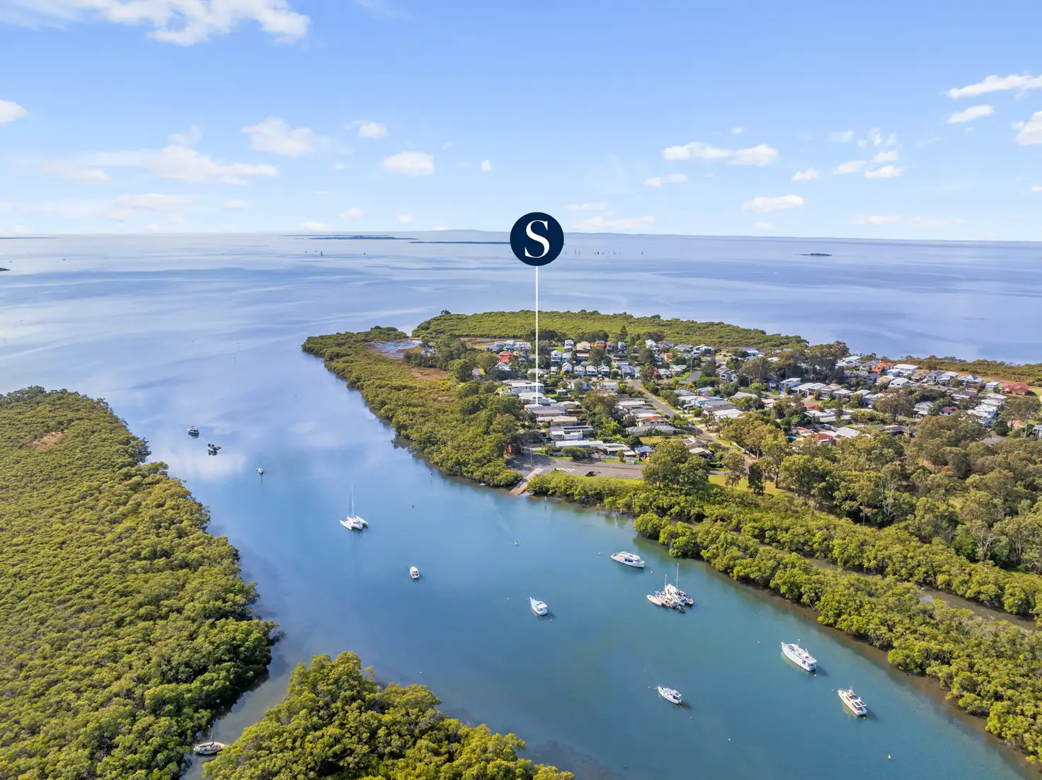 Main view of Homely house listing, 112-114 Queens Esplanade, Thorneside QLD 4158