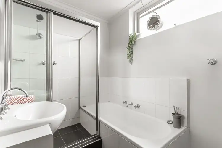 Sixth view of Homely apartment listing, 13/6 Karbarook Avenue, Prahran VIC 3181