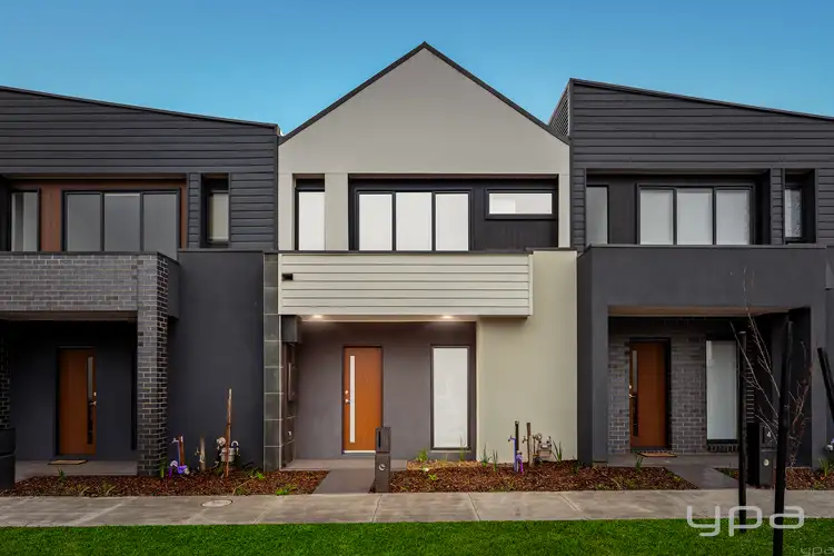 6 Pendower Way, Werribee VIC 3030