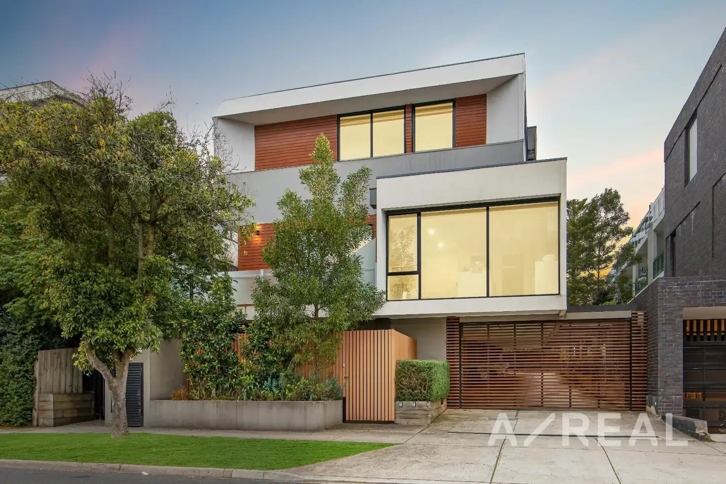 Main view of Homely townhouse listing, 2/744 Station Street, Box Hill VIC 3128