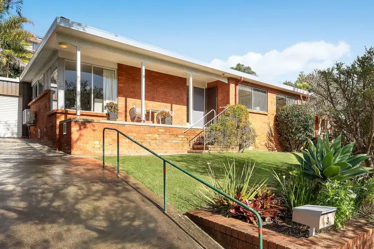 3 Alkira Circuit, Narraweena NSW 2099